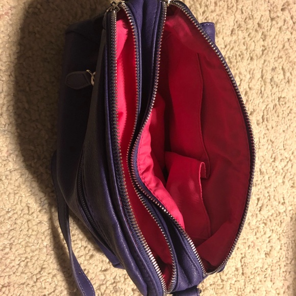 NWOT Purple Crossbody Bag - Picture 7 of 8